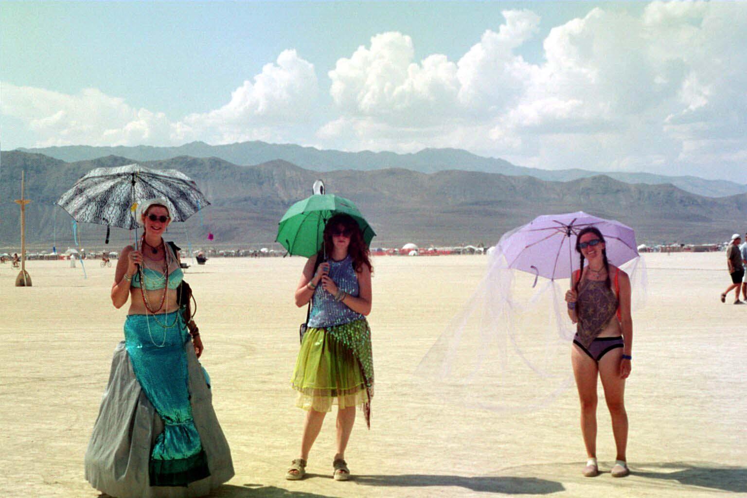 burningmanGirlsUmbella