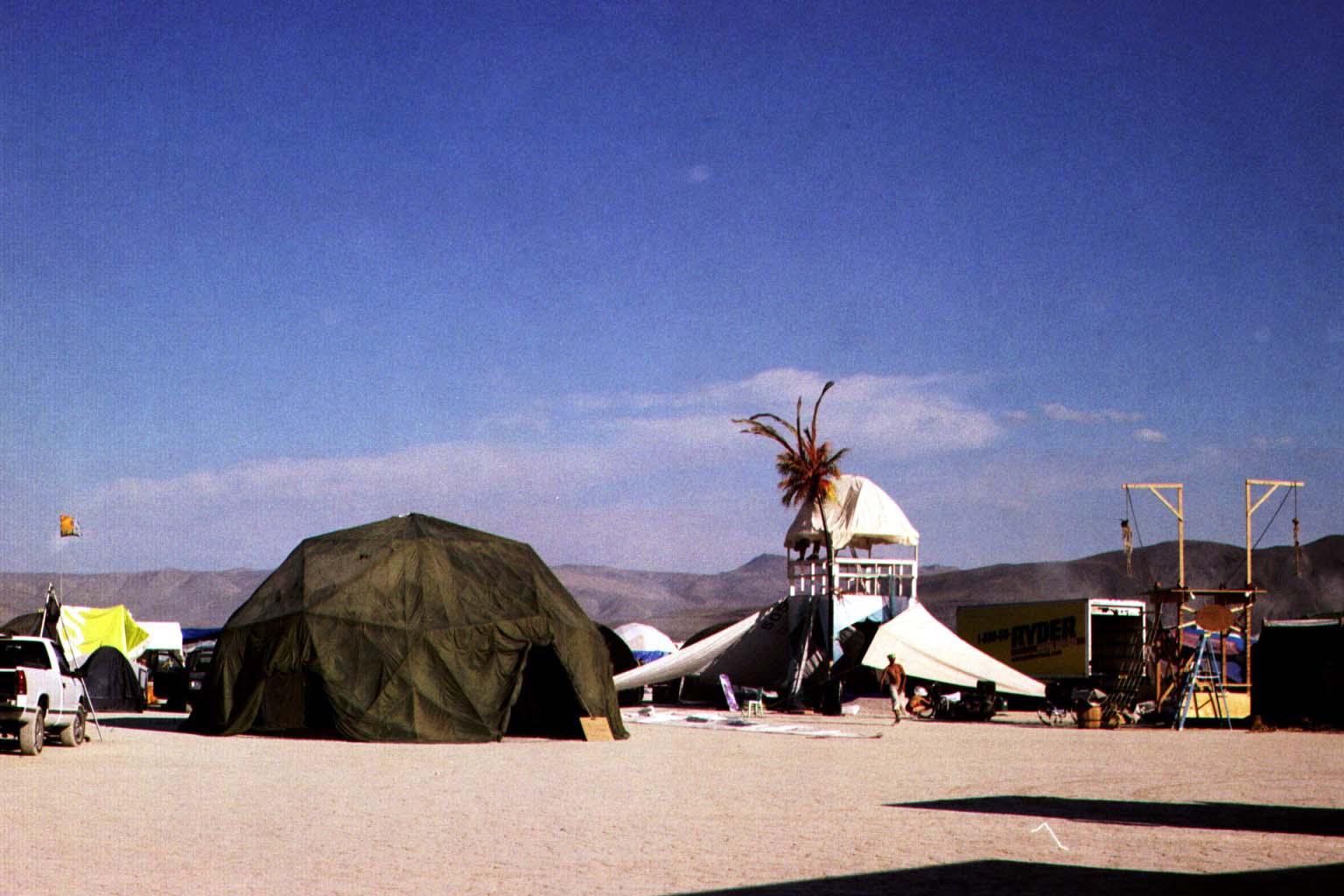 burningmanCampSence